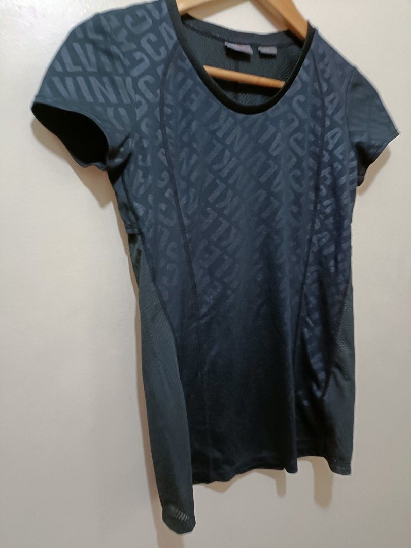 Calvin Klein dri fit shirt Women s Fashion Tops Shirts on Carousell