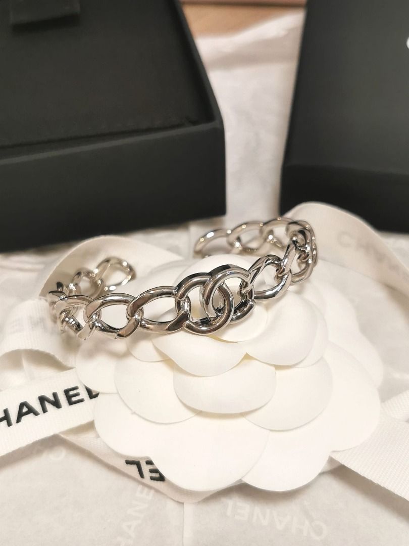 Chanel 22 Silver Classic CC Logo ChainLink Bracelet