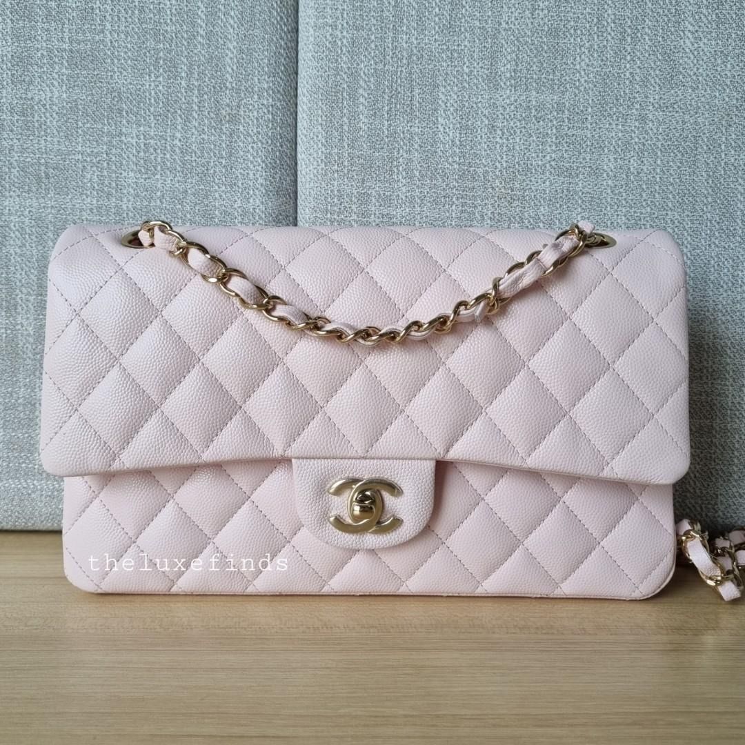 🦄💖Chanel 22P Light Pink Medium Classic Flap (Caviar, LGHW) (Non-nego),  Luxury, Bags & Wallets on Carousell