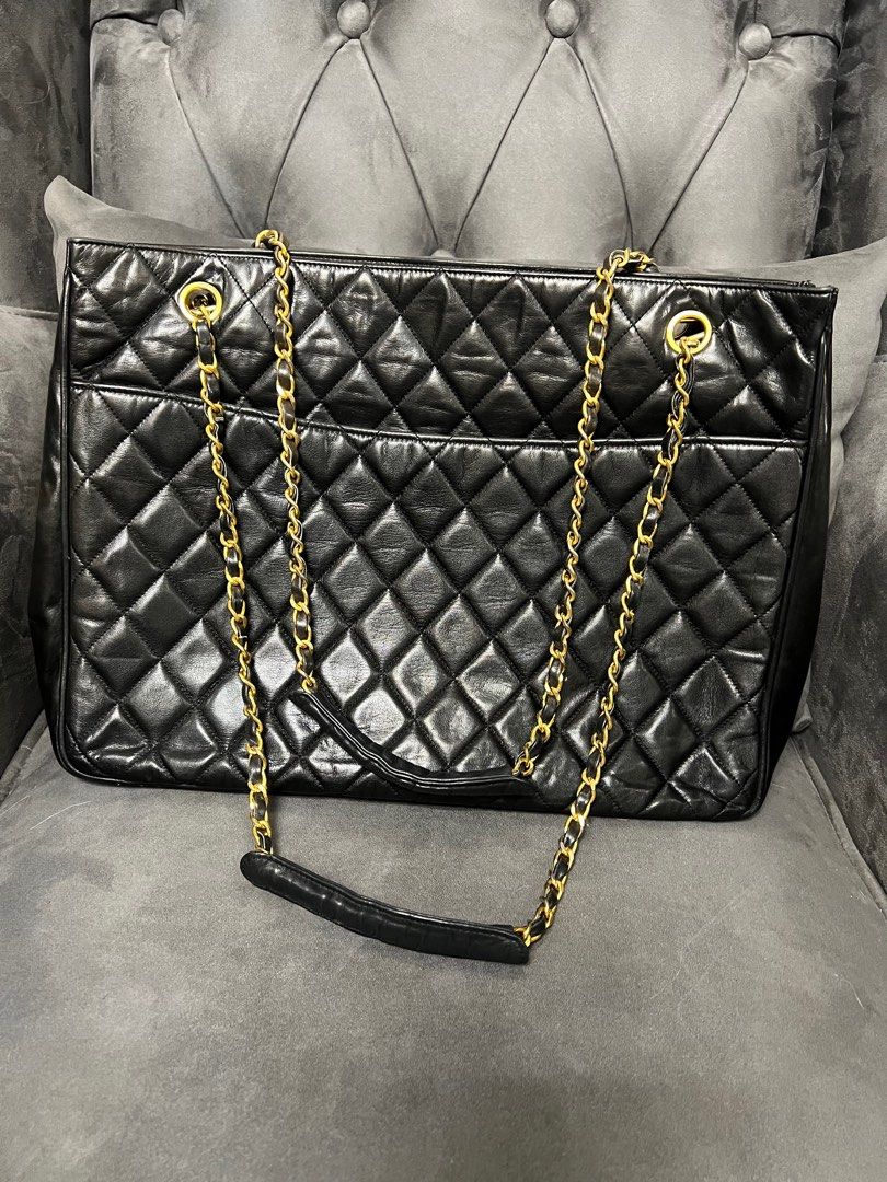 Chanel Black Quilted Lambskin Vintage Shoulder Bag, Women's Fashion, Bags &  Wallets, Shoulder Bags on Carousell