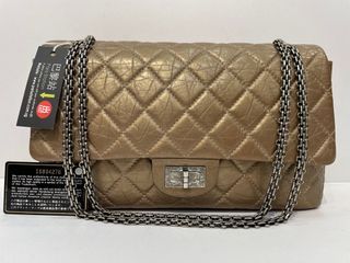 CHANEL METALLIC GOLD MAXI 2.55 FLAP BAG RHW