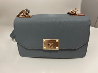 （分類：）位於 。 由 cyhaaaaa 提交（商品編號 1247429216，圖片 1）。簡介： 。