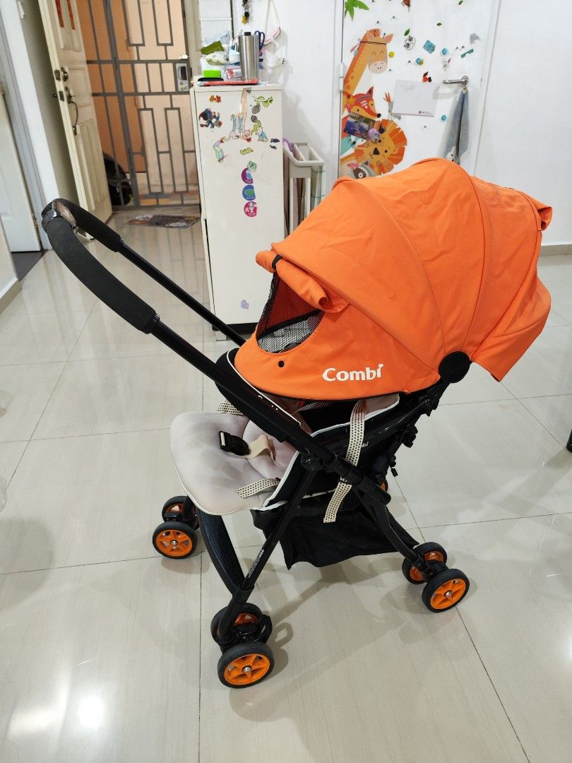 Combi Stroller Well Comfort, Babies & Kids, Going Out, Strollers on