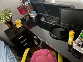 Computer table