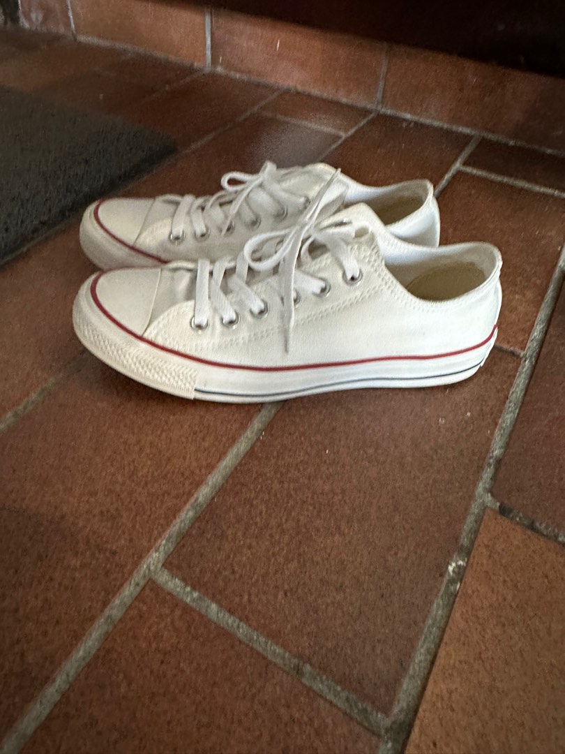 White converse clearance size 7 womens