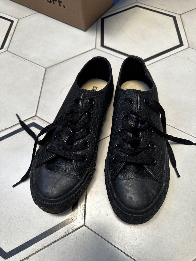 All star leather discount shoes