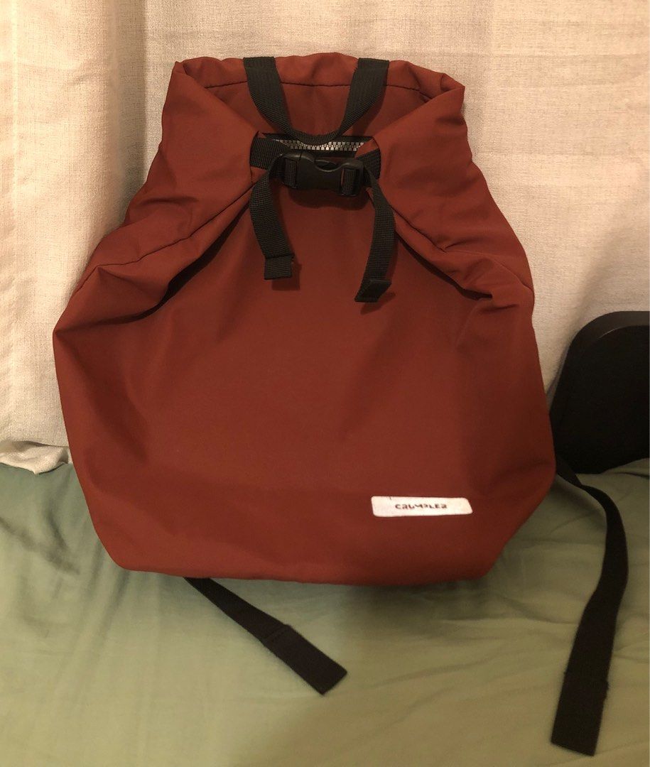 Crumpler Zircon Backpack in Maroon