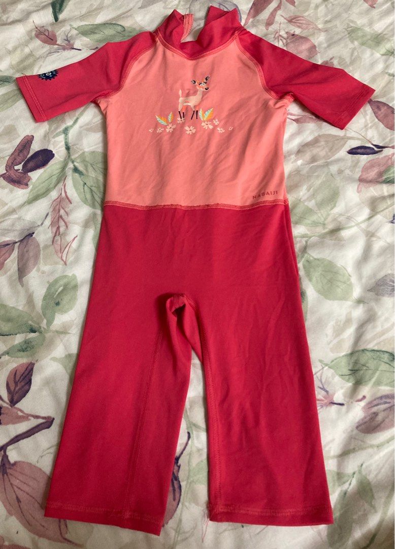 Decathlon maillot bebe clearance anti uv