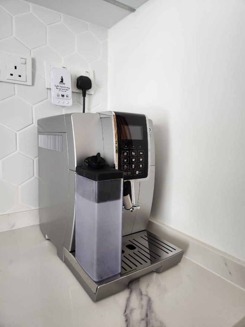 Delonghi Fully Auto Coffee Machine Dinamica, TV & Home Appliances