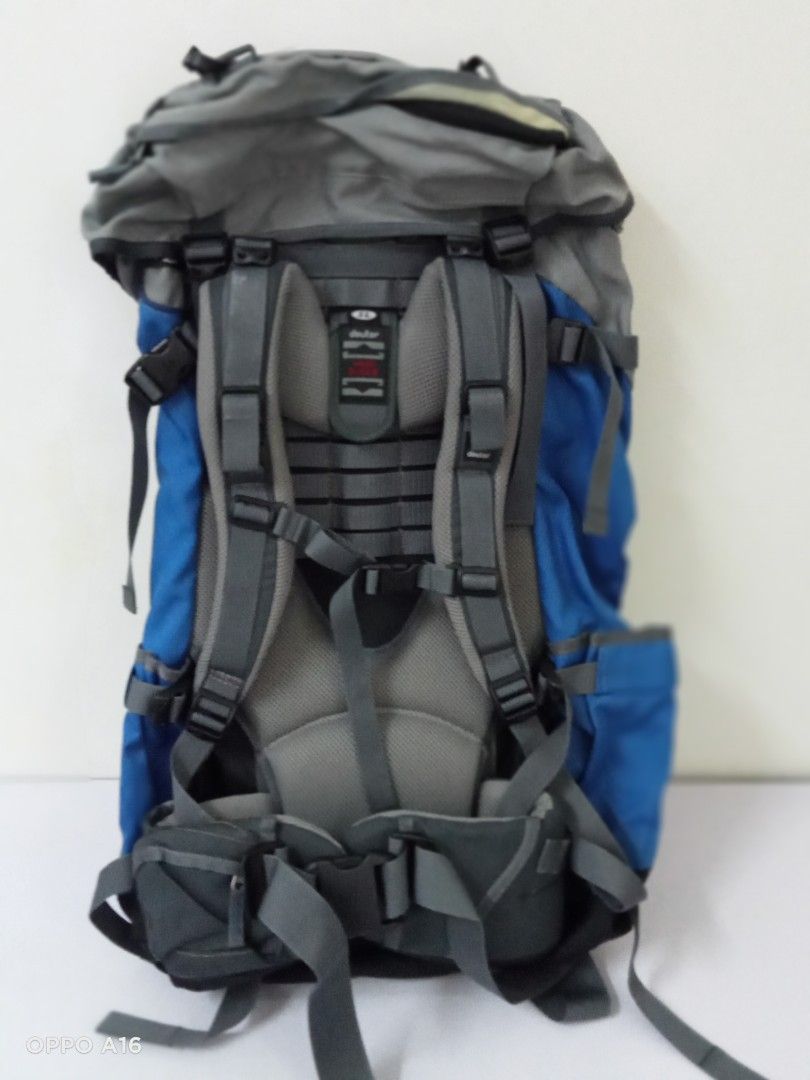 Deuter Backpack (XL), Sports Equipment, Hiking & Camping on Carousell