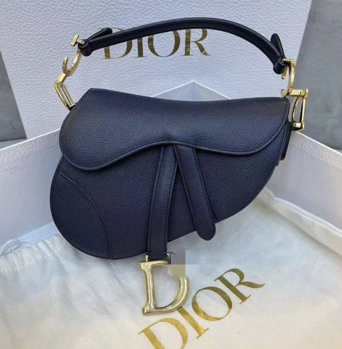 Christian Dior Saddle Belt Pouch, Luxury, Bags & Wallets on Carousell