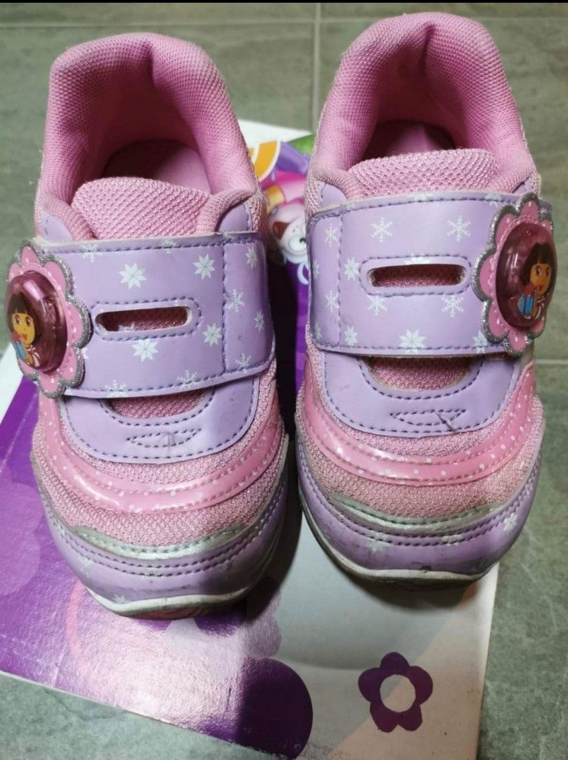 Dora Shoes with light, Babies & Kids, Babies & Kids Fashion on Carousell