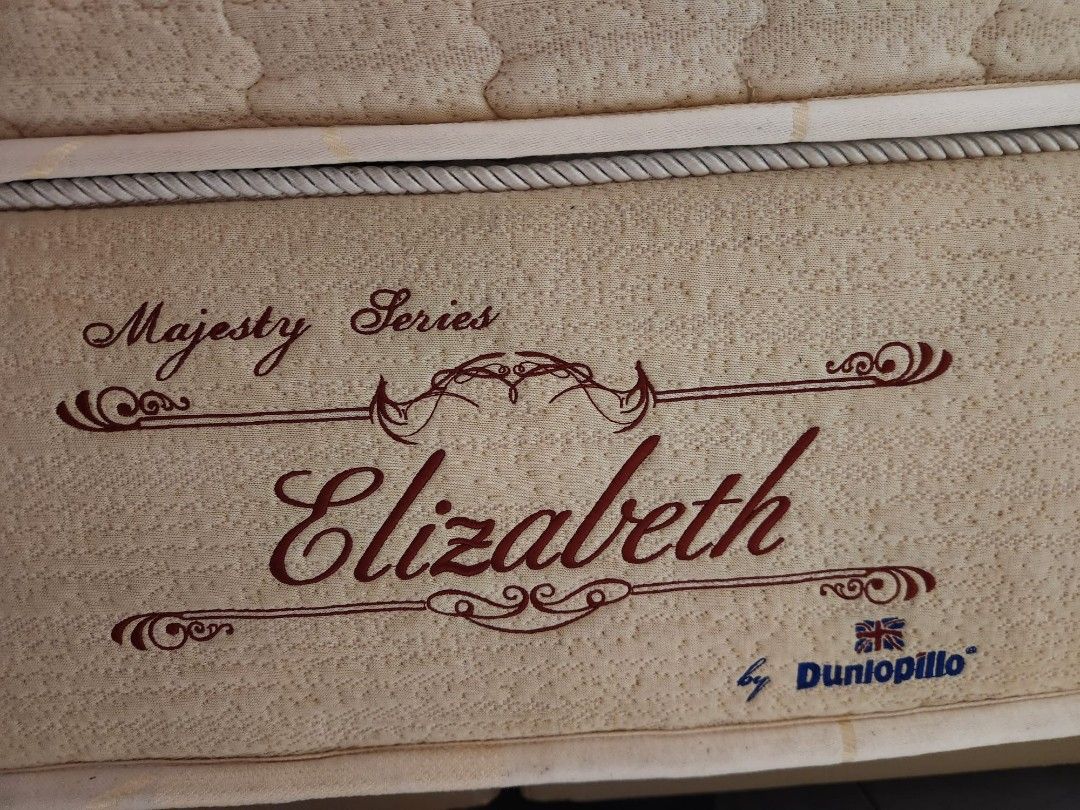 Dunlopillo King Mattress Elizabeth (Majesty Series), Furniture & Home Living, Furniture, Bed