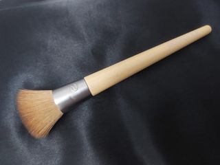 Ecotools Flat Top Brush