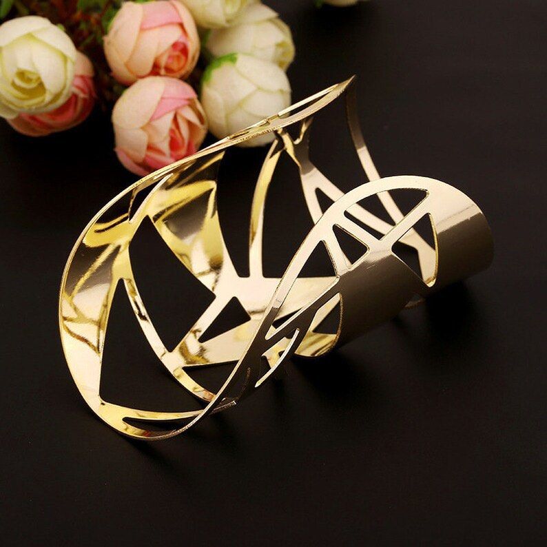 Long arm bracelet sale