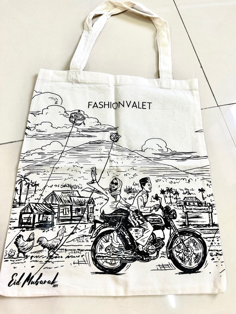 Fashion Valet Tote Bag