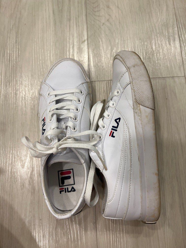 Fila runners white store