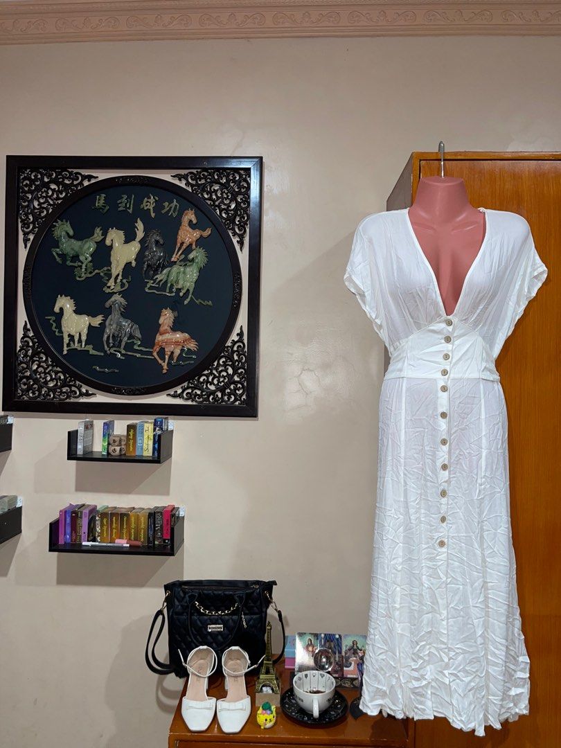 Forever 21 Contemporary white dress Women s Fashion Dresses