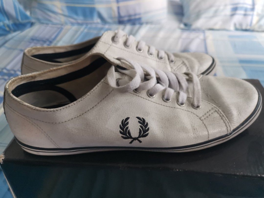 fred perry white canvas shoes