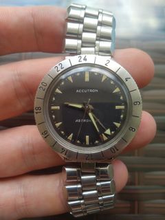 Relojes bulova clearance accutron