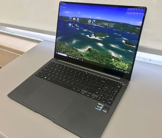 （分類：）位於 。 由 iamkong 提交（商品編號 1247351536，圖片 1）。簡介： 。