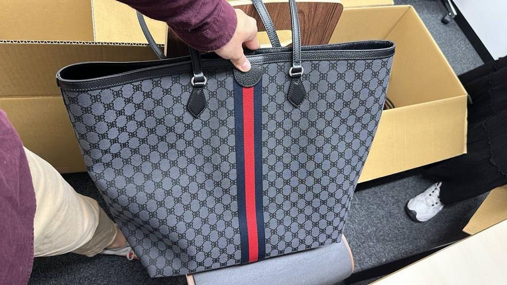 Gucci × Balenciaga 限量合作款The Hacker Project Graffiti