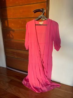 Halohalo Wavy Wrap Dress in Raspberry