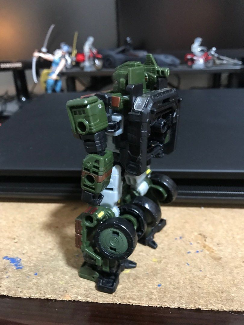 Hasbro transformers Hound, Hobbies & Toys, Collectibles & Memorabilia