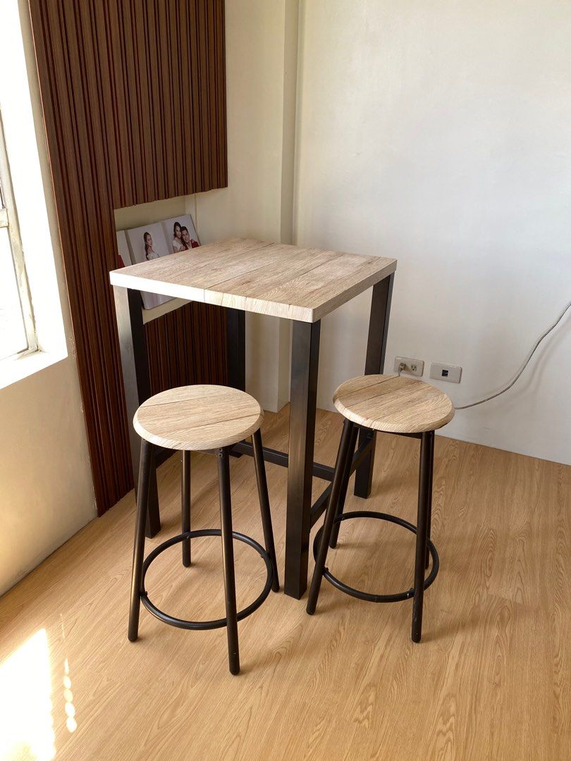 High Dining Table Set on Carousell