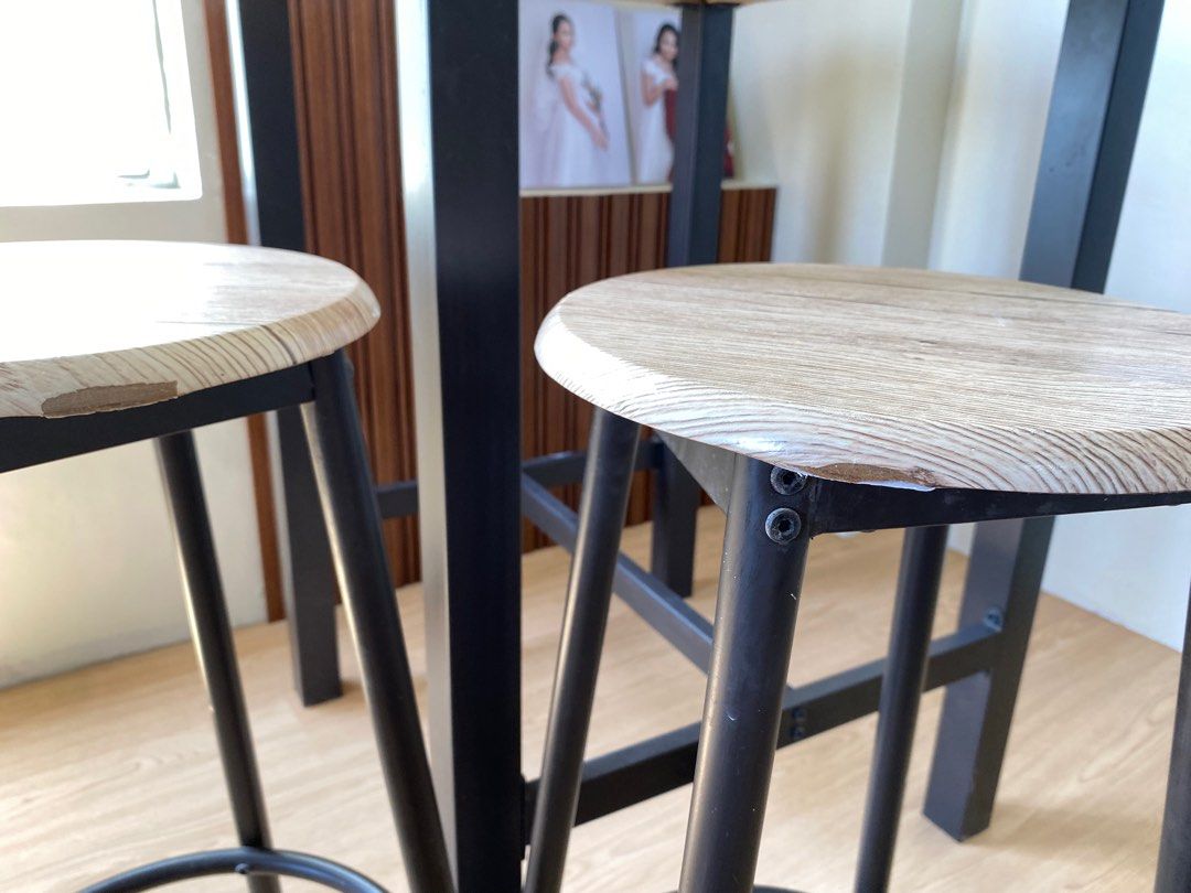 High Dining Table Set on Carousell