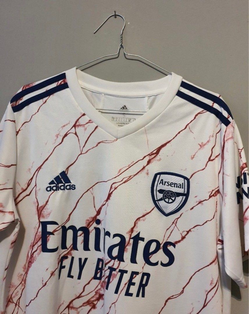 hector bellerin soccer jersey outfit｜TikTok Search