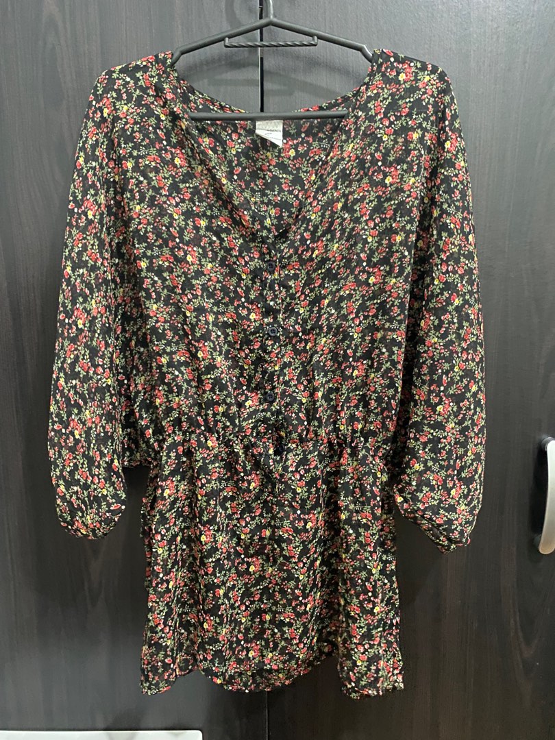 Kashieca blouse on Carousell