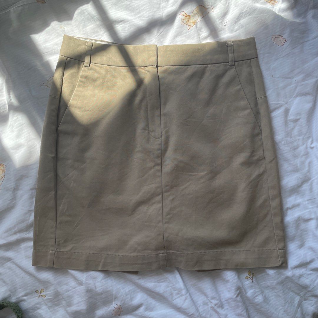 Business casual outlet khaki skirt