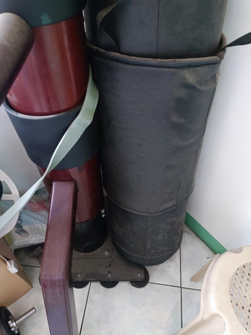 Kung Fu Wing Chun wooden dummy punching bag on Carousell