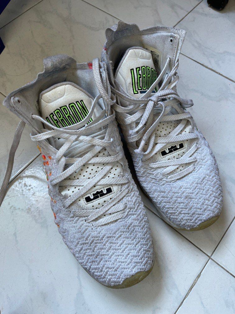 lebron shoes 1 through 17