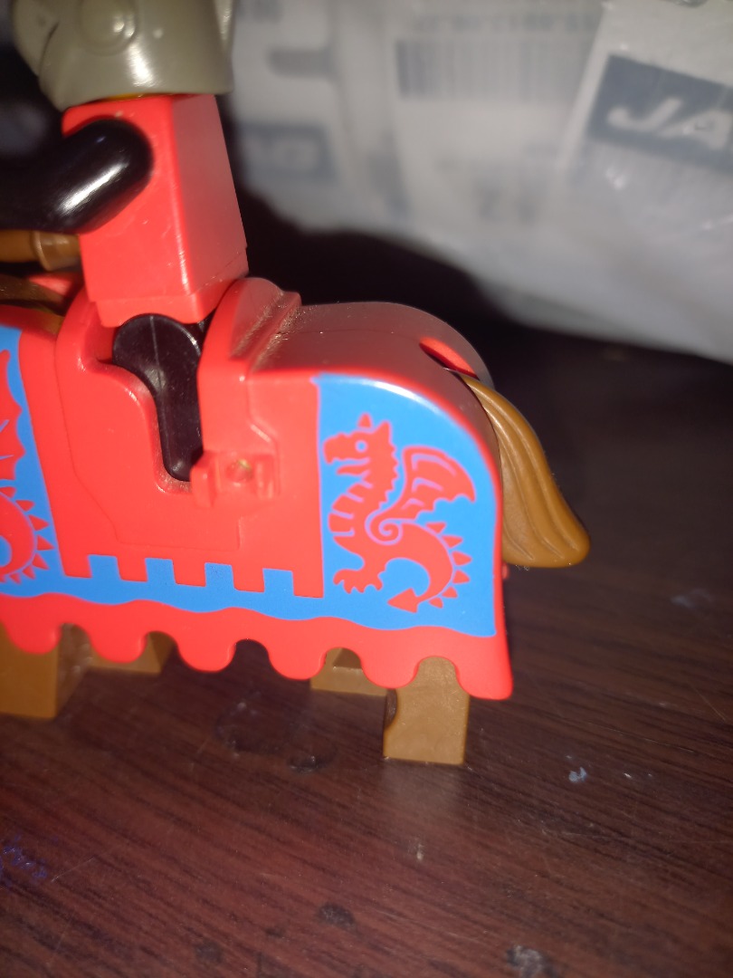 lego-minifigure-on-carousell