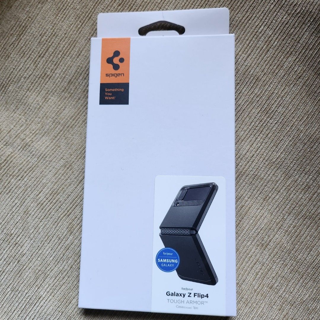 LIKE NEW Spigen Tough Armor case for Samsung Galaxy Z Flip 4, Mobile