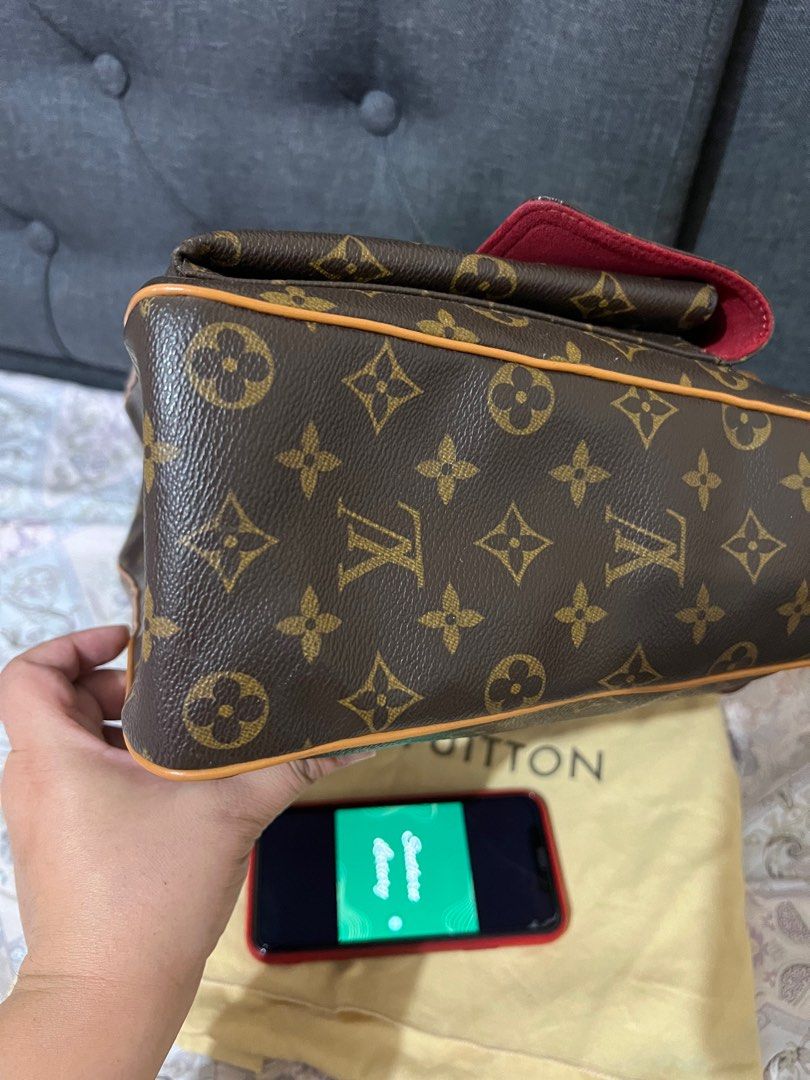 Lv Multipli Cite 33k‼️, Luxury, Bags & Wallets on Carousell