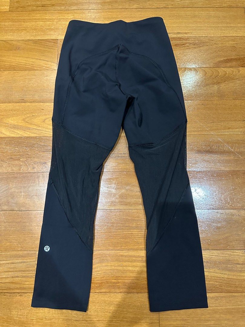 Lululemon Rush Hour 21 inch Crop Tights Leggings in Size 4 Black, Women's  Fashion, Activewear on Carousell