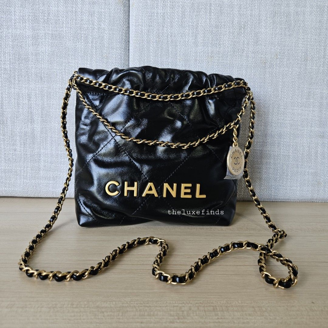 🦄💖Chanel 22 Mini (Black, GHW) (Non-nego), Luxury, Bags & Wallets