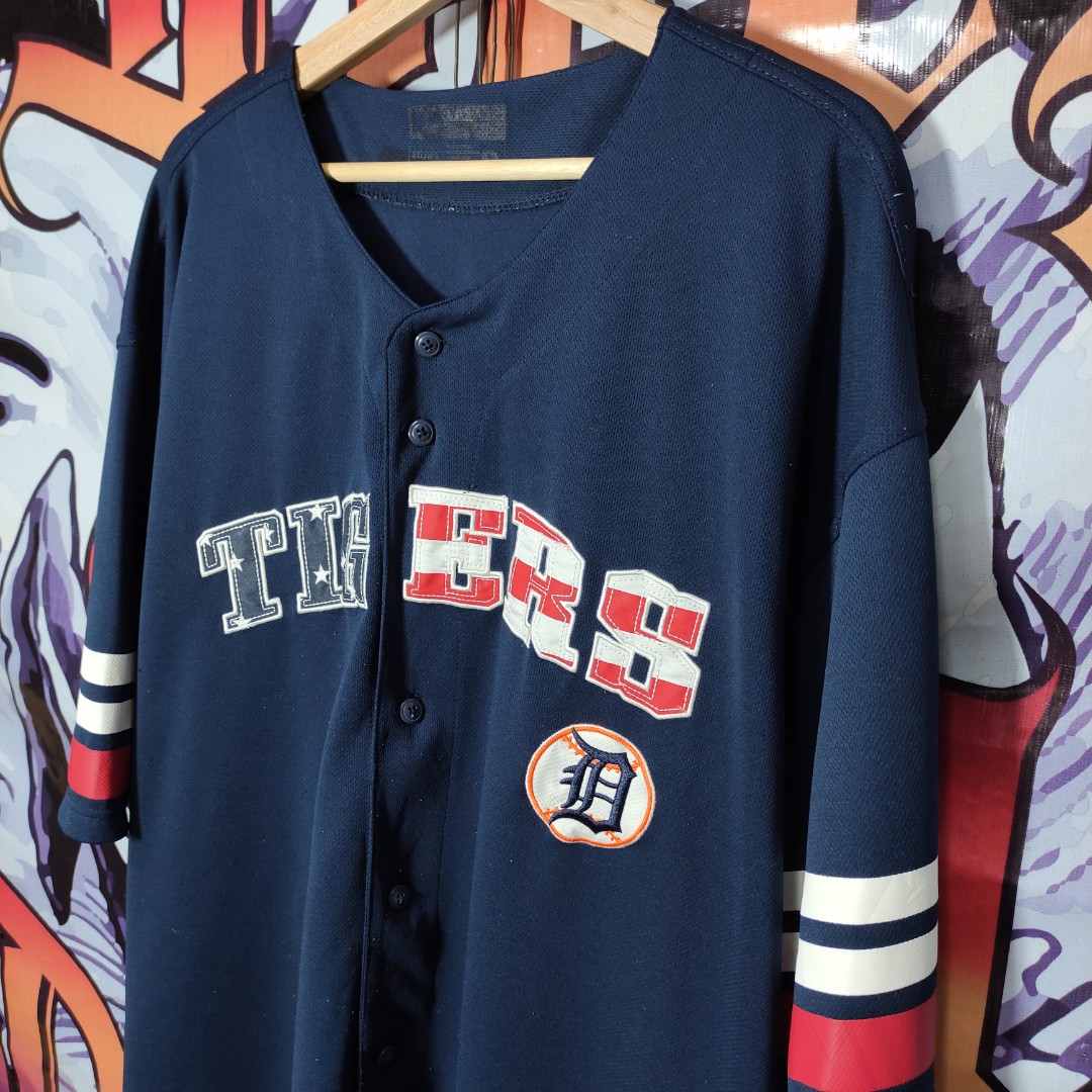 MLB Detroit Tigers Jersey, Men's Fashion, Tops & Sets, Tshirts & Polo Shirts  on Carousell