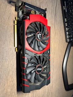 （分類：）位於 。 由 un2bc 提交（商品編號 1247455191，圖片 1）。簡介： 。