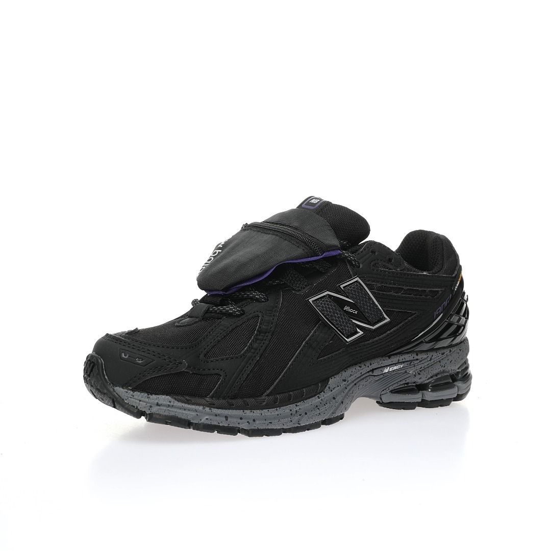 New Balance M1906R