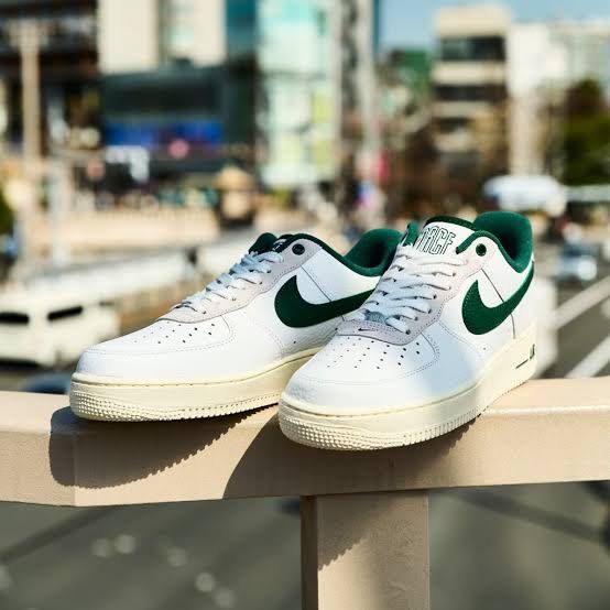 Women's shoes Nike W Air Force 1 '07 LX Summit White/ Gorge Green-White