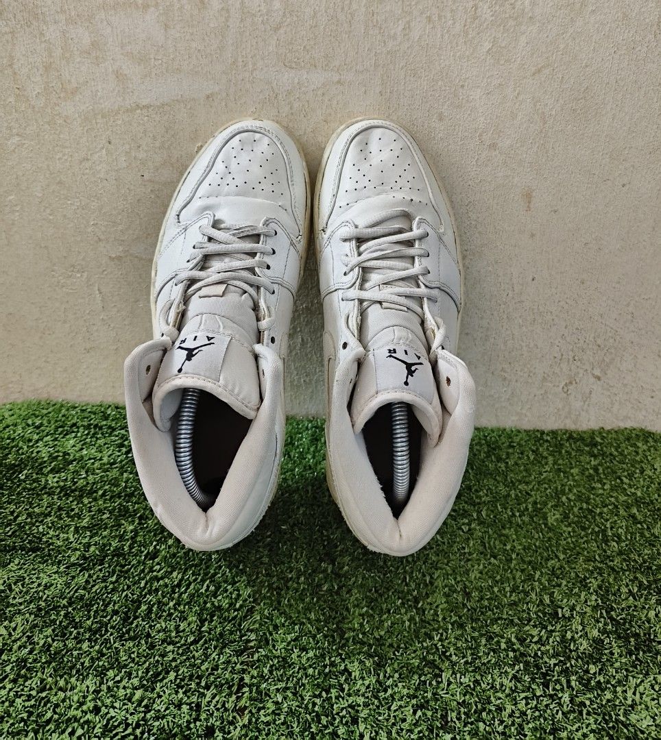 padded leather jordans