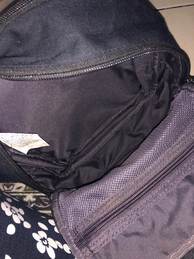 Nike black best sale boxy backpack