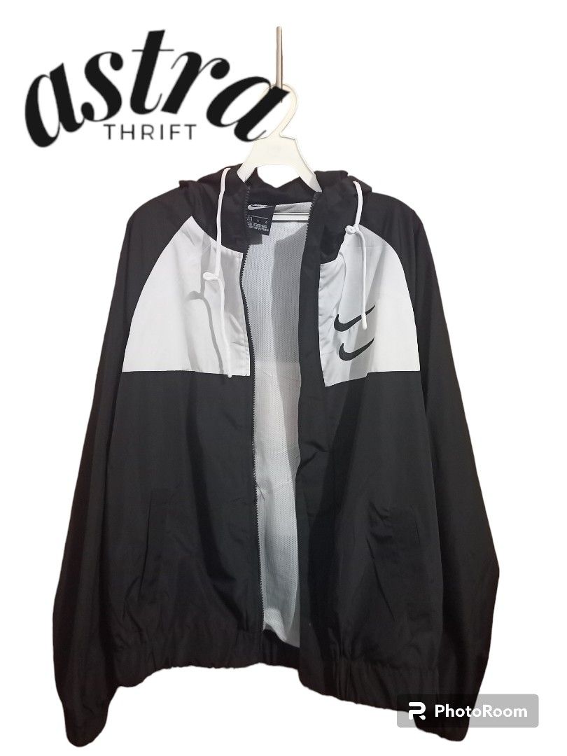 swoosh nike windbreaker