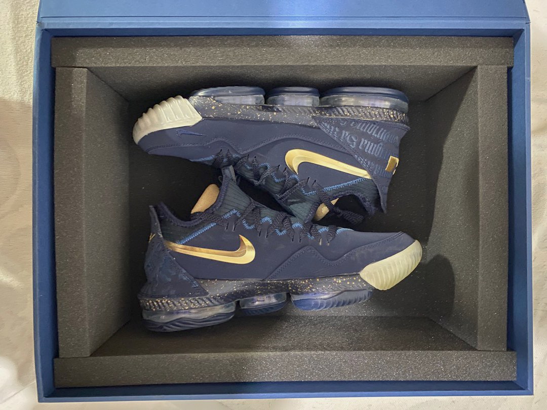 NIKE LEBRON AGIMAT
