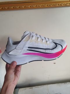 (Category: ) located in . Submitted by anne.a (Listing ID 1247414852, Image 1). Description: .