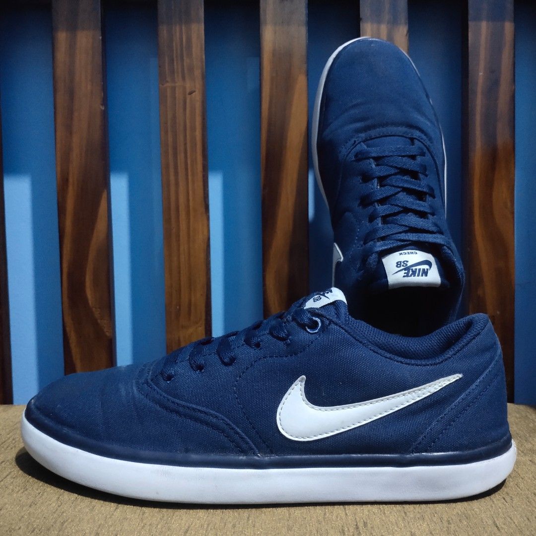 Nike SB Check Midnight Original, Fesyen Pria, Sepatu , Sneakers di Carousell